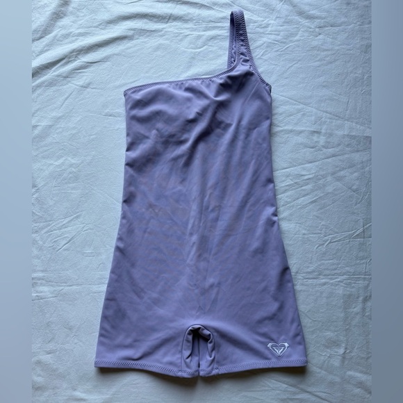 Roxy Kelia Lavender Purple Asymmetrical Workout Bodysuit Romper - Picture 7 of 15